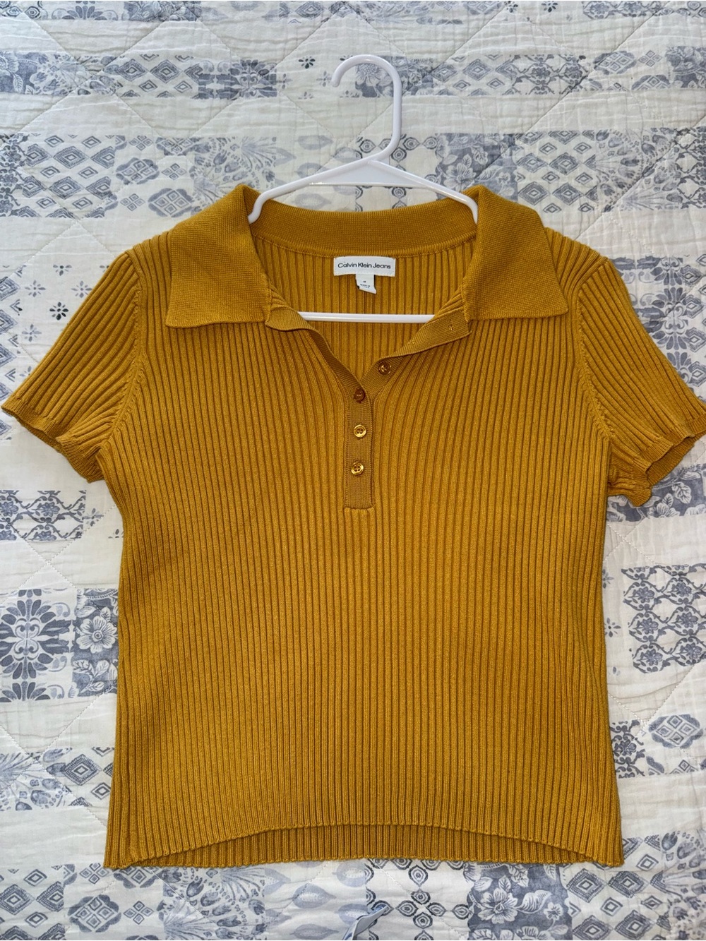 Calvin Klein Jeans Ribbed Short-Sleeve Polo Top in Mustard